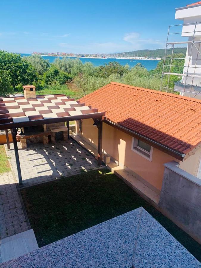 Apartments Nika Sukošan Esterno foto