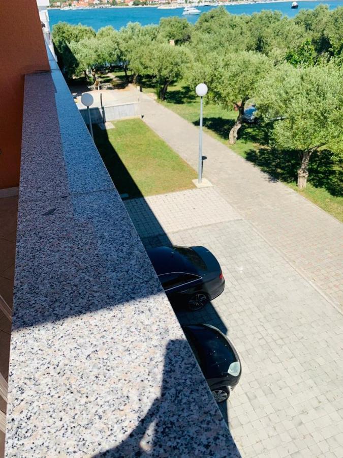 Apartments Nika Sukošan Esterno foto