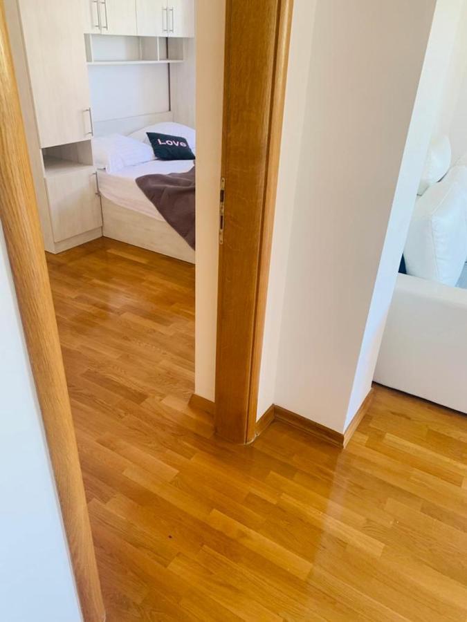 Apartments Nika Sukošan Esterno foto